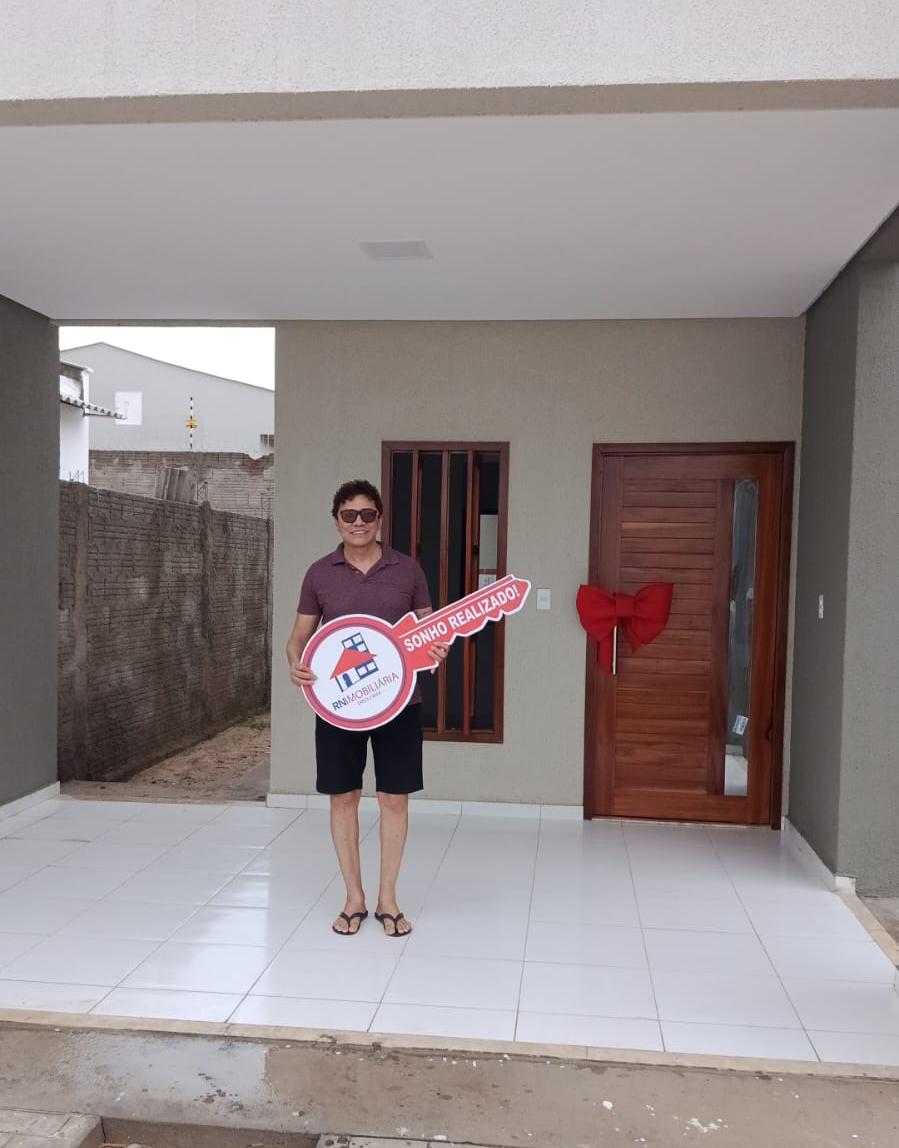 Cliente RN Imobiliária em sua nova casa